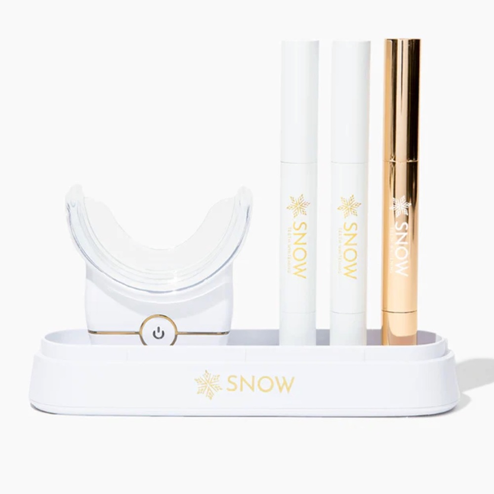Brand new Snow oral care wireless whitening system